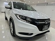 Honda Vezel 1.5X Auto 2015 White Pushstart Revcam